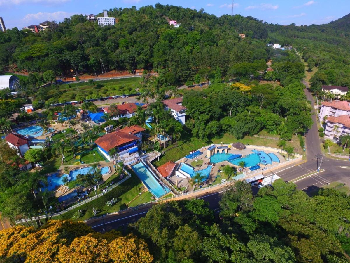 Apt Novo, Localizacao Privilegiada 60 Mt Do Termas 피라투바 외부 사진